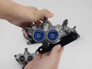 Motorcycle Brake Caliper 2POT Dual Piston for Honda Wave 125 XRM 125 Wave 110 Alloy Material Multiple Colors Plug and Play Easy Installation