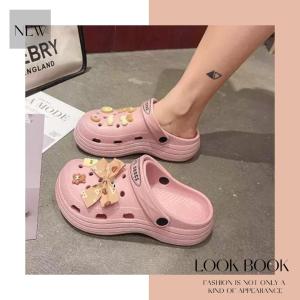 SQshop มาใหม่จ้า รองเท้าแตะแฟชั่นผู้หญิง รองเท้าหัวโตพร้อมตัวติดคิ้วท์ๆ นุ่มนิ่มใส่สบาย สวยแบบมงลงมากแม่ รองเท้าแตะขายดี