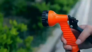 ปั๊มน้ำ ปั๊มน้ำแบตเตอรี่ลิเธียม อุปกรณ์รดน้ำ เครื่องให้น้ำ ปั๊มน้ำแบบชาร์จไฟได้ การชลประทานแปลงผักในชนบท เครื่องรดน้ำต้นไม้อัตโนมัติภายในบ้าน มอเตอร์แบบไม่มีแปรงถ่าน แบตเตอรี่ความจุขนาดใหญ่ ระยะสเปรย์ 10 เมตร อัตราการไหล 10L/นาที