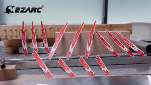 EZARC Carbide Reciprocating Saw Blades Endurance for Hard Wood 9-Inch(225mm) 3TPI 3Pcs Woodworking Cutting Tool Saw Blade Set