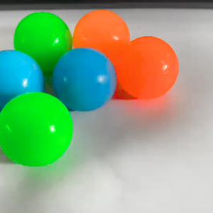 ลูกแก่นเปตอง ลูกแก่น พลาสติกคุณภาพดี ของเล่น แข่งขัน สีสดใส กีฬา ไม่แตกง่าย ลูกแก่น มี3สี สีสดมองเห็นง่าย เบาโยนง่าย YC