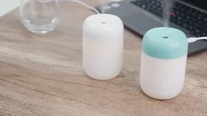 Portable Humidifier with Night Light Super Quiet 220ml Cool Mist Mode Air USB Personal Humidifier