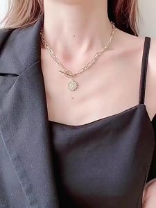 JAKARTA - Terbaru perhiasan wanita kalung import jewel