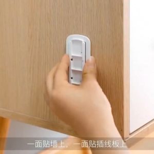 1PC Professional Wall-Mounted Punch-free Outlet Fixator / Household Self-Adhesive Socket Fixer Bracket Home Accessories
