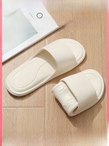 Foldable Travel Slippers Convenient Portable Hotel Airplane Mens Anti-slip Disposable Beach Shoes EVA Comfortable Home Sandals