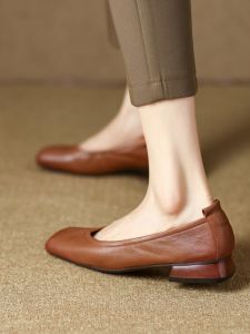 Vintage Soft Bottom Flat Head Square Toe Womens Shoes Genuine Leather Slip-On Casual Fashion Footwear for Commuting