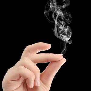 Cool Close Up Magic Trick Fingers Smoke Hells Smoke Stage Stuffs Fantasy Prop Make Fun Chemical Magic Paper