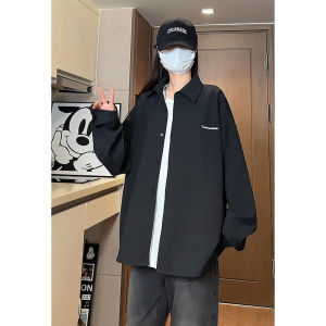 เสื้อเชิ้ตแขนยาวผู้ชายสีแดงสดมีลวดลายปัก ทรงหลวม สไตล์ลำลอง เสื้อแจ็คเก็ตแบบสวมหัว ฤดูใบไม้ร่วง แฟชั่นผู้ชาย