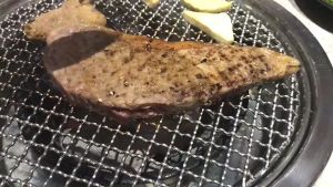 Round Grill Wire Rack Stainless Steel Barbecue Grill Net Racks with Legs for Baking & Steaming