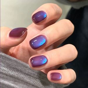 ยาทาเล็บเจลตาแมวสีม่วง 1 ชิ้น TC Advanced Whitening Enchanting สไตล์สาวแซ่บ ประดับด้วยลูกปัดแก้วสีม่วง