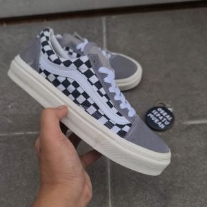 OBRAL SEPATU SNEAKERS VANSEE OG VAULT OLD SCHOOL CHECKERBOARD ABU HITAM IMPORT QUALITY 36-43 SEPATU VULCANIZED KANVAS MOTIF PAPAN CATUR ABU 100%