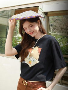 LeSportsac | Summer T-Shirts Set with Pouch