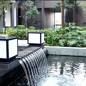 โคมไฟหัวเสากันน้ำโคมไฟโซล่าเซลล์สี่เหลี่ยม เพื่อใช้พลังงานแสงอาทิตย์ ไฟLEDSolar Light Pillar Lamp