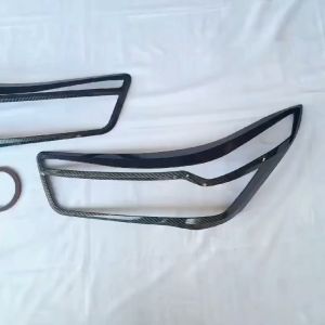 Garnish Cover Lampu Depan Mobil Toyota Raize 2022 Carbon