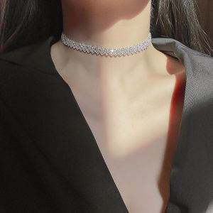 Vòng cổ chocker đính đá cao cấp sang chảnh
