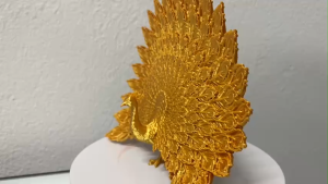 Mô hình Công Vàng Trang Trí – In 3D Cao Cấp 152x52x117mm