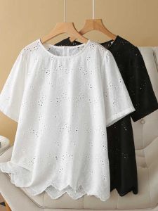 Summer New Design Embroidered Hollow Lace T-shirt Western Style Loose Top Plus size French style Temperament Pullover Small Shirt
