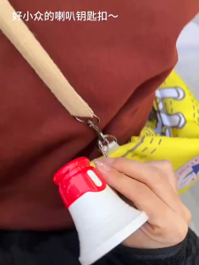 Gantungan Kunci TOA MINI Pengeras Suara recorder dan Speaker Unik Mikrofon