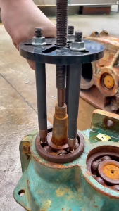 Universal 3 jaws bearing puller remover tools