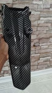 SPAKBOR BELAKANG CARBON BEAT FI 2013-2016: BAHAN & DESAIN