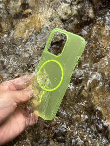 Beats Fluorescent Green Metal Keyboard Skin Ice Fog Style Magnetic Absorption Compatible with Apple 16ProMax 15 14Plus iPhone 13 12 Thin