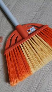 Sapu Lantai Nilon Plastik Nagata 0717 Dengan Gagang (Warna) Floor Broom Nylon NGT