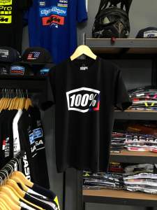 Kaos hitam putih 100% caton combet24s