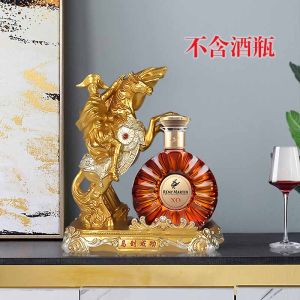 Napoleon Xo Whiskey Rack Modern Simple Living Room Decorative Ornaments Head Horse Wine Cabinet Resin Handmade Craft Desktop Decoration