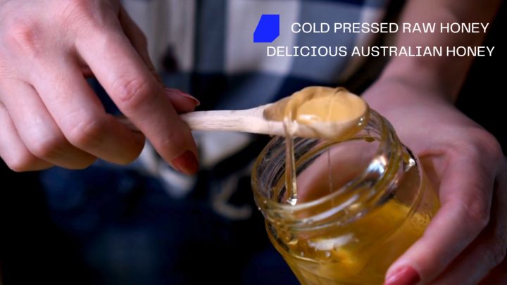 Buzz Pure Raw Honey Bush Mallee 500g, 100% Australian Raw Honey, chemicalfree, cold press extraction process from South Australia