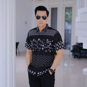Kemeja Batik Pria Lengan Pendek Terbaru Bahan Katun