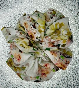 中发肠Flower Scrunchie Hair Tie