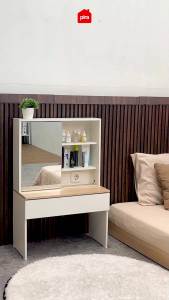 PIRA METROPOLIS - AIKO NSDS60 Meja Rias Lesehan dengan Colokan Listrik