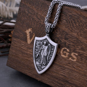 Mens St. Michael Archangel Necklace Cross Shield Amulet Hip Hop Retro Classic Faith Pendant Necklace Jewelry Gift Wooden Box