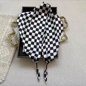 Khăn Choàng Tam Giác Mỏng Thời Trang Mùa Hè 2025 Cho Nữ Khăn Quàng Cổ Chống Nắng Kiểu Dáng Lười Biếng Đa Năng Trang Phục Dự Tiệc