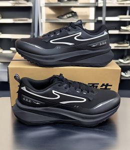 Erke | Waterproof Anti-slip Shock Absorption Wear-resistant Mens Winter Running Shoes