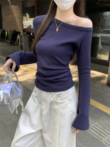 เสื้อยืดแขนยาวเปิดไหล่สีน้ำเงินเข้มสำหรับผู้หญิง ทรงสลิมฟิต ทรงเข้ารูป แขนยาว ทรงเข้ารูป แขนยาว แขนยาว แขนยาว