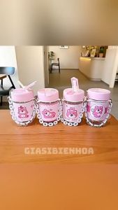 Bình Nước Gấu Dâu Bọc Da 450Ml Có Dây Đeo Siêu Dễ Thương