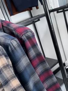Áo Sơ Mi Nam In Họa Tiết Sọc Tay Dài Kiểu Dáng Đa Năng Thời Trang Thu Đông 2026 Chất Liệu Polyester Dệt Kim Cổ Điển Cài Khuy Đơn.