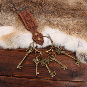Medieval belts Renaissance clothing accessories circular rings retro metal keychains cosplay belts accessories belts