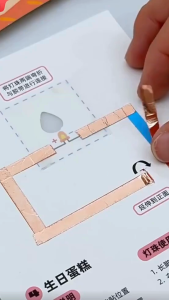 ชุดทดลองวิทยาศาสตร์ วงจรอิเล็กทรอนิกส์กระดาษ ทำการ์ดอวยพรมีไฟได้ 15 แบบ ของเล่นเสริมพัฒนาการด้านความคิดสร้างสรรค์