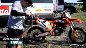 MAKITA เครื่องฉีดน้ำปรับความแรงบาร์ได้ 100-400 บาร์ ( ปรับระดับฉีดเบา ฉีดแรงได้หมด ) มีระบบกันไฟดูดในตัวเครื่อง -ของดี