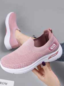 DTHN | Beijing Ladies Flat Bottom Comfortable Breathable Casual Shoes Spring Autumn Soft Sole Anti-Slip Leisure Walking Shoes For Middle Aged And Elderly