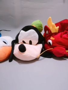 หมวกแฟนซี ใส่ไปparty ธีมงาน เทศกาลไปเที่ยวดิสนีย์ ขนาดเป็น freesize ใส่ได้ทั้งเด็กและผู้ใหญ่ มีสายรัดใต้คาง ผ้านุ่มนิ่มมาก