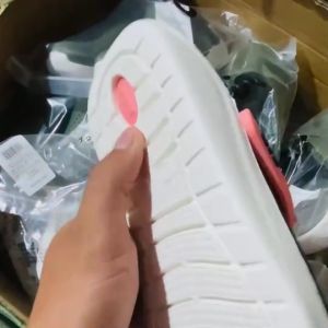 รองเท้าแตะ Crocs Lite Ride M4 - ชุดรองเท้าคร็อคส์ สุขทางชายหญิง รูปแบบไม่รองเท้า รุ่นฮิต ที่สามารถทำงานได้เช่นกันบ้าง ไม่มีขายราคาส่งสนใจทักแชท บริการจากคุณจ้า