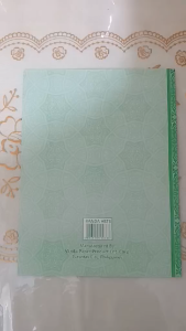 Vanda High School Themebook K12 - Green cover - Student name section - Teacher section - School year section - Educational use - Study environment