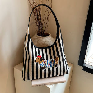 กระเป๋าผ้าลายทางขนาดใหญ่สำหรับผู้หญิง ทรงทอร์ต สะพายไหล่ข้างเดียว กระเป๋าใส่ของใช้ประจำวัน สำหรับนักเรียน กระเป๋าสะพายข้างแบบลำลอง