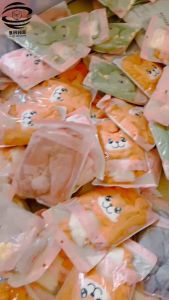 Túi chườm nóng lạnh bụng kinh đa năng 500ml có lớp vải nhung bên ngoài