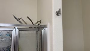 2Pcs Towel Hooks Stainless Steel Wall Hook Gold Robe Hook Hardware Heavy-Duty Hook With Screw