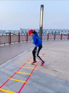 【Huieson】โกลฟุตบอล บันไดลิงฟุตบอล ที่ฝึกฟุตบอล แข็งแร่ง อุปกรณ์ฝึกซ้อมบอล กรวยฟุตบอล ฝึกว่องไว ฝึกกำลังขา สำหรับนักกีฬา นักฟุตบอล บันไดฝึกความเร็ว กรวยฝึกซ้อมฟุตบอล ปรับปรุงความแข็งแรงของขา - Lazada