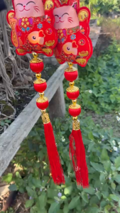 Mèo Thần Tài Phong Thủy Treo Tết Đỏ Vàng Sang Trọng Trang Trí Nhà Cửa Ngày Xuân